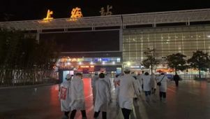 【博爱申城 你我同行】24小时坚守！这群“逆行者”筑起申城的第一道防线